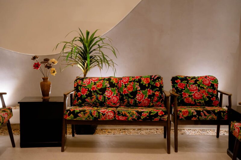 Ylang Ylang Spa: 60 Massage With 1 Day Stay in Phucs House - Massage and Relaxation