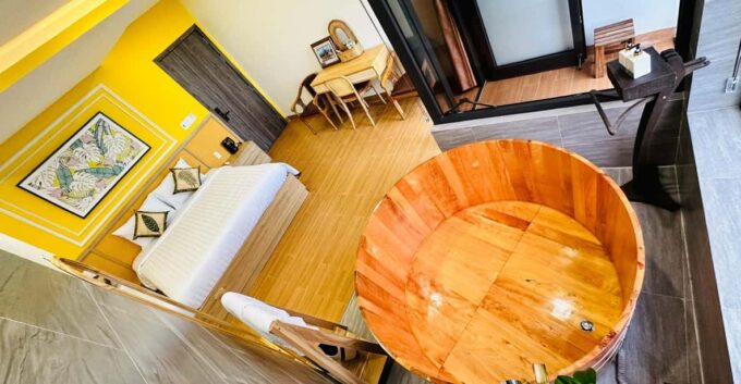Ylang Ylang Spa: 60 Massage With 1 Day Stay in Phucs House - Host and Assistance