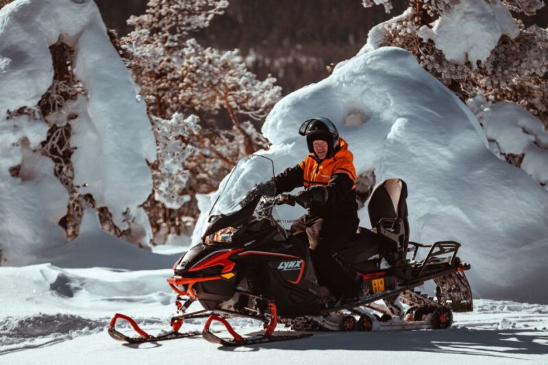 Ylläs: Snowmobiling ABC - Exploring the Wilderness