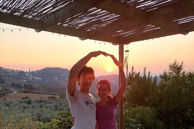 Yoga at Sunset Overlooking Tuscan Countryside - Yoga Mat and Refreshments