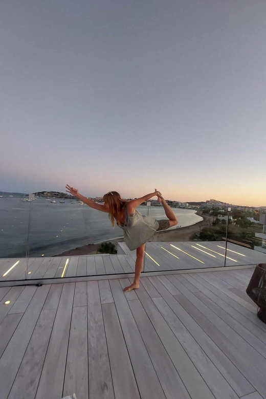 YOGA & MEDITATION AT THE BEACH OR IN THE FOREST - What to Bring