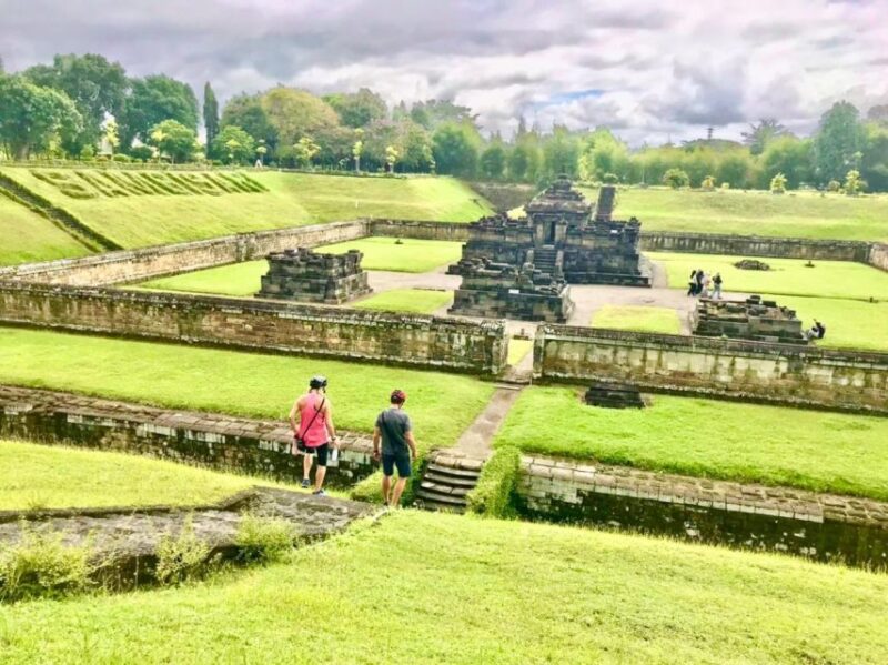Yogya Customized Private Tour - Key Points
