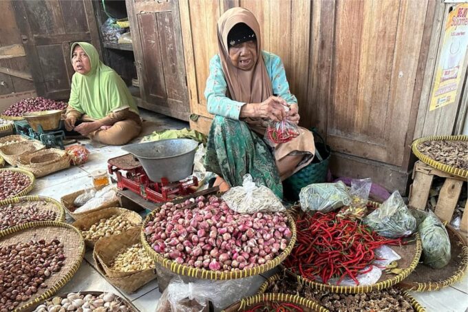 Yogyakarta: 3-Hour Cooking Class With Market Tour - Frequently Asked Questions