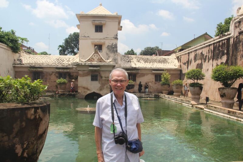 Yogyakarta: 4D3N Temple Tours Timang Beach Incl Hotel & Meal - Key Points