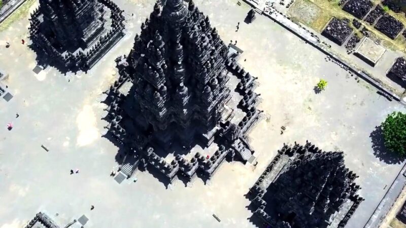 Yogyakarta: 4D3N Temple Tours Timang Beach Incl Hotel & Meal - Scenic Drives