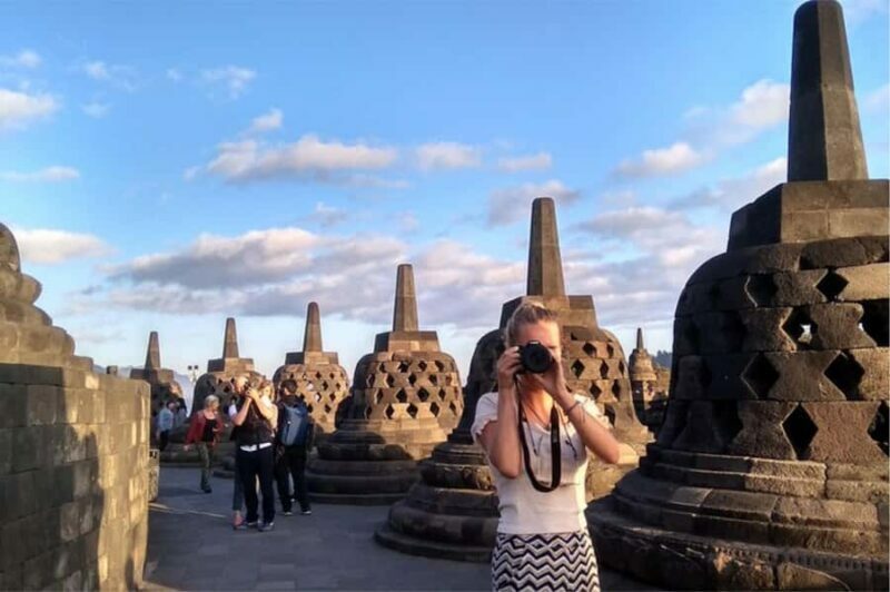 Yogyakarta: Borobudur Climb-up & Selogriyo Paddy Field Tour - FAQ