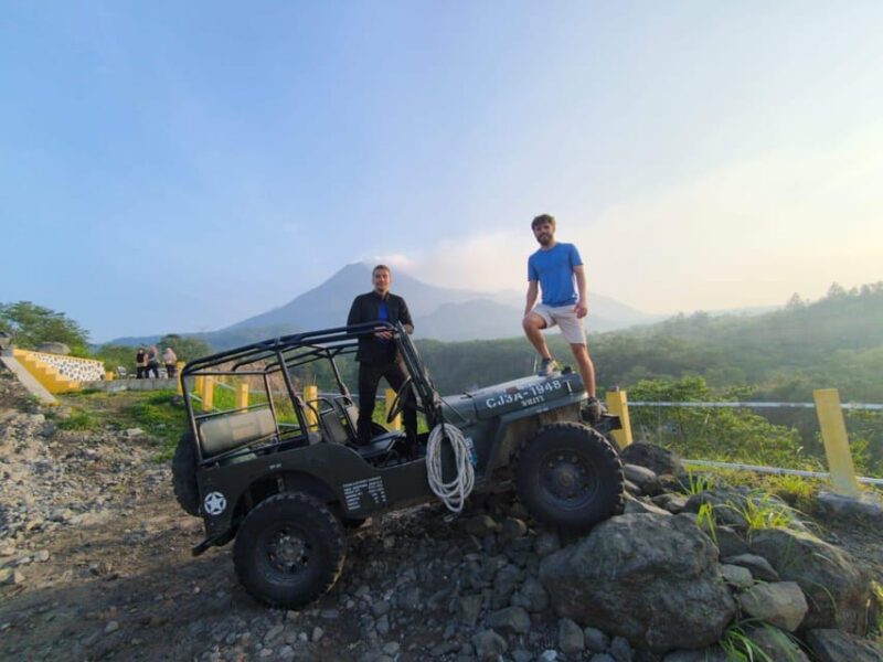 Yogyakarta: Borobudur (Climb up Temple) & Sunrise Mt. Merapi - Included Amenities