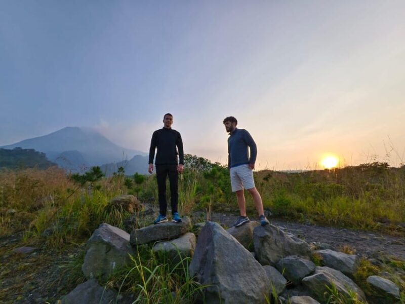 Yogyakarta: Borobudur (Climb up Temple) & Sunrise Mt. Merapi - Customer Reviews