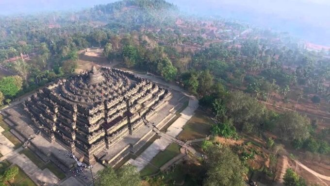 Yogyakarta: Borobudur (Climb up Temple) & Sunrise Mt. Merapi - Sunrise at Mount Merapi
