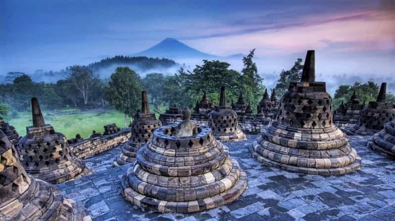 Yogyakarta: Borobudur Half-Day Tour With Climb up Access - Inclusions