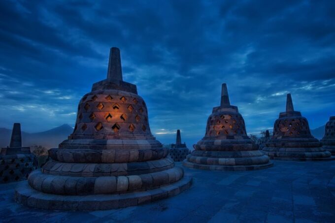 Yogyakarta: Borobudur & Kedung Kayang Waterfall - Flexible Booking and Cancellation