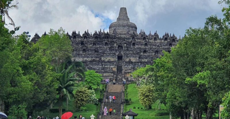 Yogyakarta: Borobudur, Merapi, Prambanan & Ramayana Ballet - Prambanan Temple and Ramayana Ballet