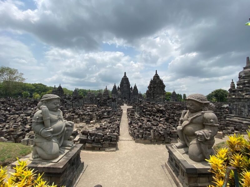 Yogyakarta: Borobudur, Mt. Merapi, Prambanan & Ramayana Tour - Important Information