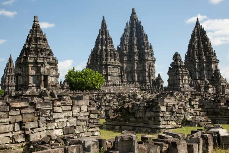Yogyakarta: Borobudur & Prambanan Temple Tour Transportation - Cultural Significance