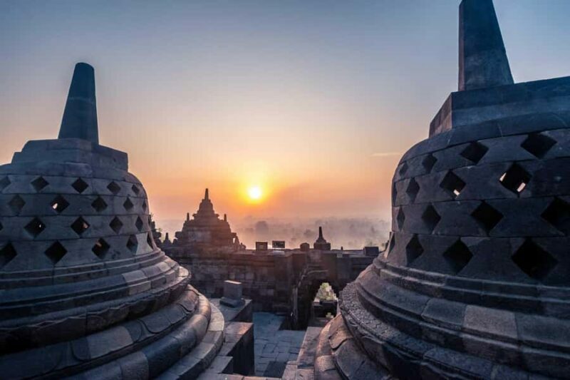 Yogyakarta: Borobudur Sunrise Climb and Prambanan Guided - An Authentic Start: The Borobudur Sunrise Experience