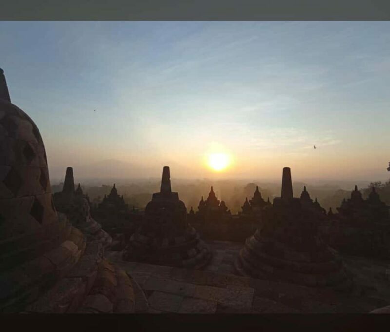 Yogyakarta: Borobudur Sunrise from temple with Breakfast - Authentic Insights from Travelers