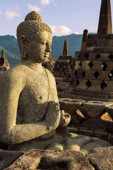 Yogyakarta: Borobudur VIP Climb Up and Prambanan Temple Tour - Cancellation and Payment Options