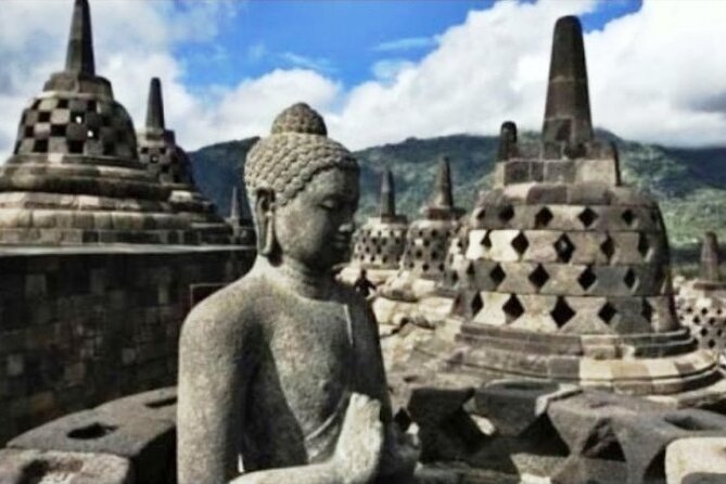 Yogyakarta-Bromo-Ijen Blue Fire From/To Bali All Entrance Incl. - Meals and Inclusions