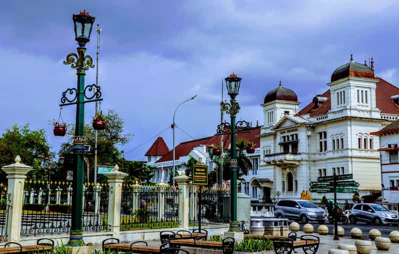 YOGYAKARTA CITY CENTRAL CUSTOMIZED 5 HOURS TOUR - Key Points