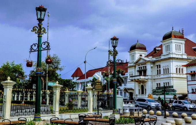 YOGYAKARTA CITY CENTRAL CUSTOMIZED 5 HOURS TOUR - Booking Details