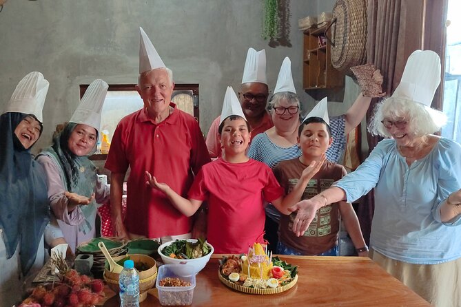 Yogyakarta Cooking Class and Market Tour - Accessibility and Additional Information