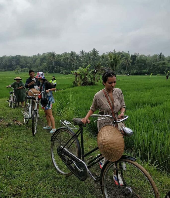 Yogyakarta: Countryside Village Cycling Tour With Guide - Who Will Love This Tour?