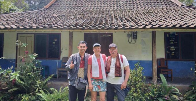 Yogyakarta Countryside Walking Tour and Prambanan Temple - Transportation Details