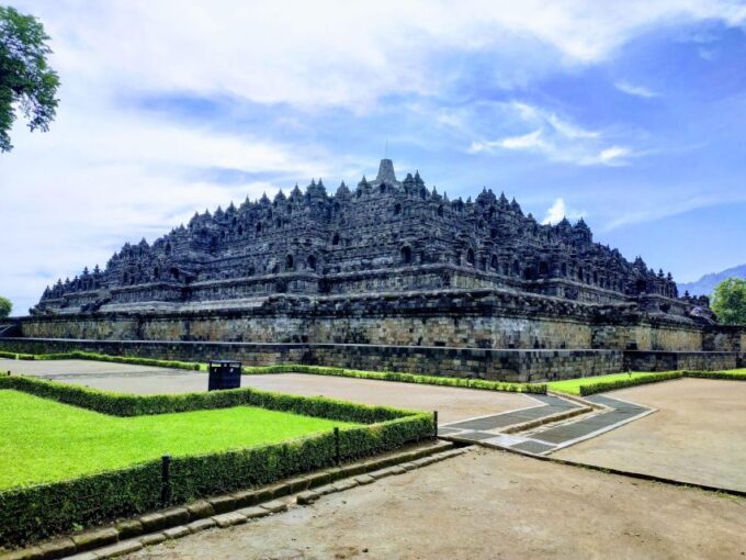 Yogyakarta Experience One Day Tour Borobudur and Prambanan - Frequently Asked Questions