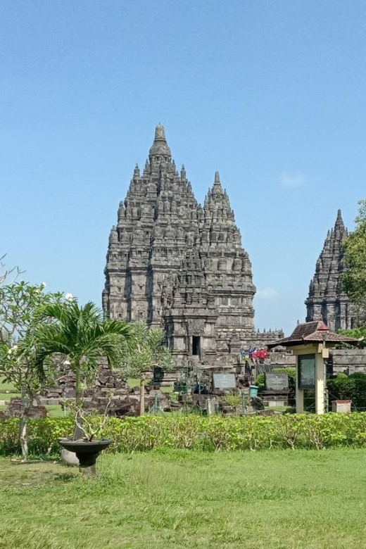 Yogyakarta: Explore & Enjoy Sunset at Prambanan Temple Tour - Pricing and Booking