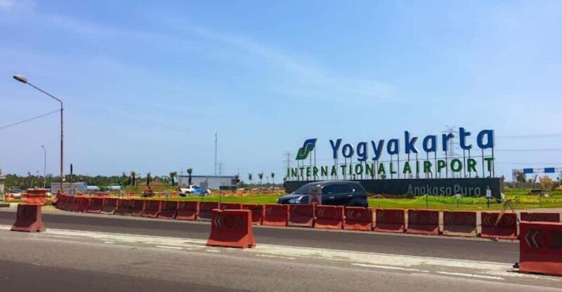 Yogyakarta International Airport Shuttle Service - Accessibility and Group Options