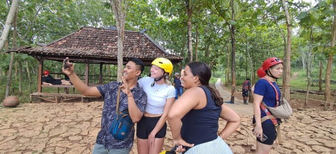 Yogyakarta: Jomblang Cave and Pindul Cave Tour - Important Considerations