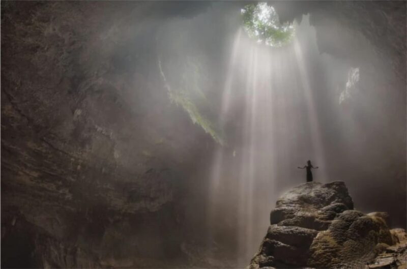 Yogyakarta: Jomblang Cave Day Trip With Pickup and Entry Fee - Photography Tips