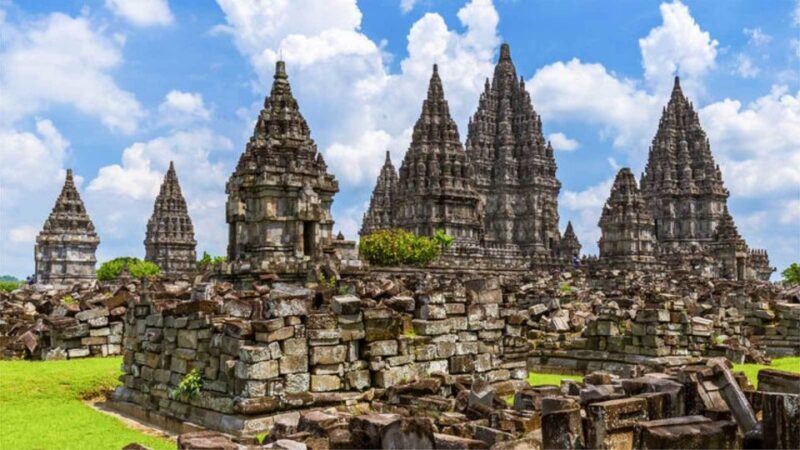 Yogyakarta: Jomblang Cave & Prambanan Temple Full Day Tour - Prambanan Temple Complex