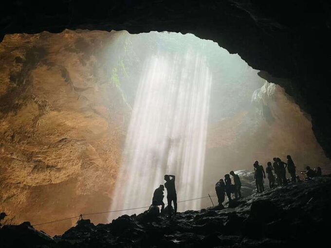 Yogyakarta: Jomblang Cave & Timang Beach Gondola - What to Bring