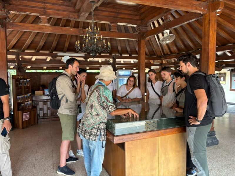 Yogyakarta: Merapi, Borobudur Temple, Prambanan Temple - Key Attractions
