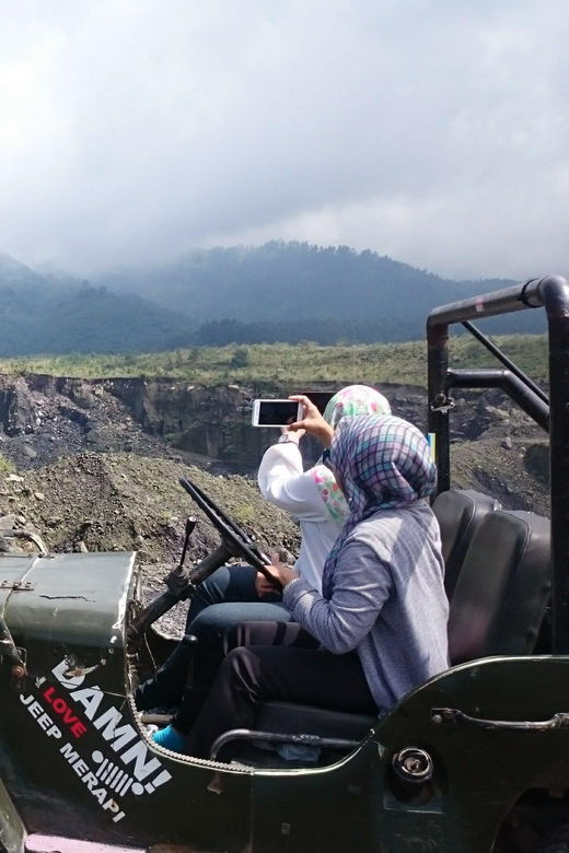 Yogyakarta: Merapi Jeep Sunrise Tour and Pindul Cave Tubing - Key Points