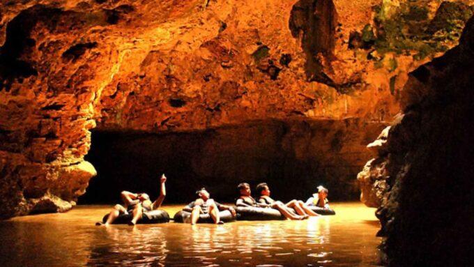 Yogyakarta: Pindul Cave & Timang Beach Adventure Day Trip - Evening Views of Yogyakarta