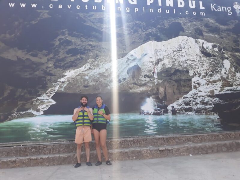 Yogyakarta: Pindul Cave Tubing and Timang Beach Tour - Important Information