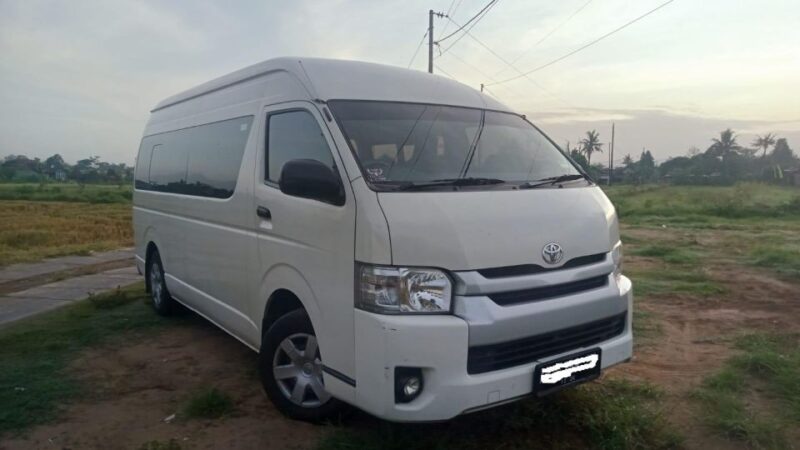 Yogyakarta : Private Car Charter With Driver in Group by Van - Vehicle and Capacity