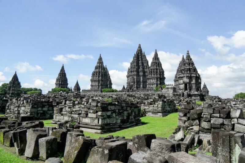 Yogyakarta: Private Car Charter With Driver - Private Car Charter Pricing