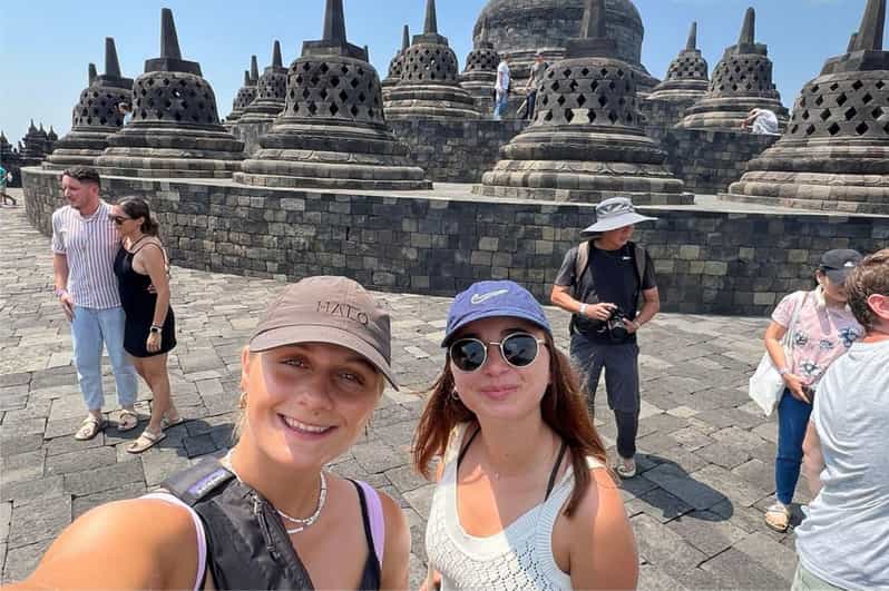 Yogyakarta: Private Custom Women-Only Tour With Female Guide - Safety and Experience