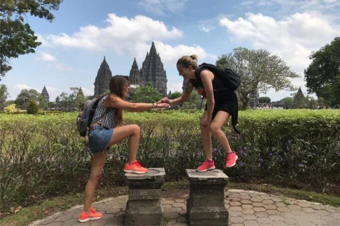 Yogyakarta: Private Custom Women-Only Tour With Female Guide - Borobudur Temple Access