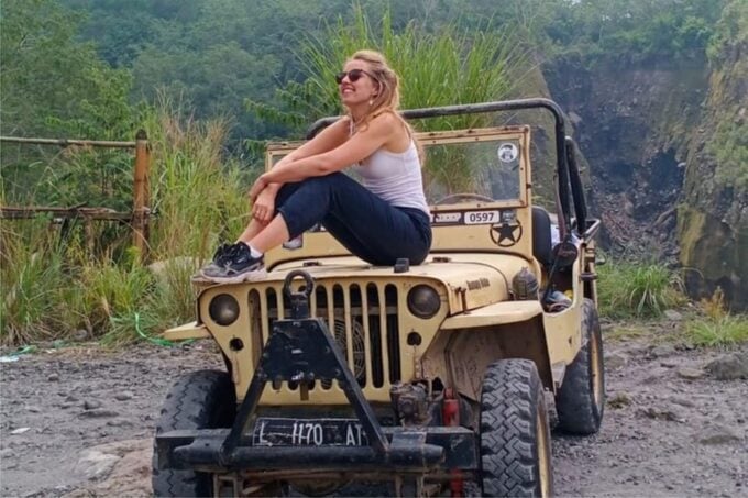 Yogyakarta: Private Custom Women-Only Tour With Female Guide - Timings and Closing Days