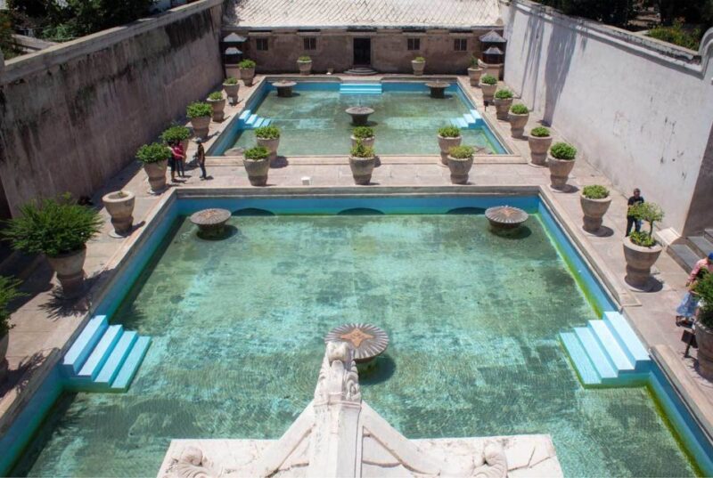 Yogyakarta: Private Customizable Guided Tour - Included in the Tour