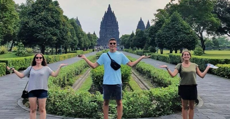 Yogyakarta Private Tour Prambanan Temple and Sultan Palace - Key Points