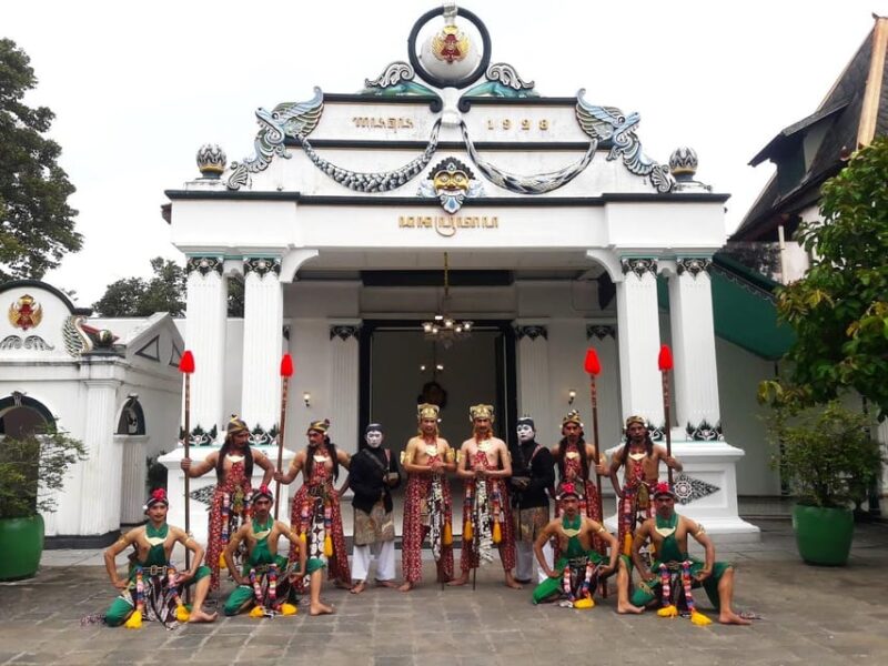 Yogyakarta Private Tour Prambanan Temple and Sultan Palace - Tour Highlights