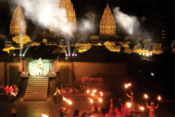 Yogyakarta: Ramayana Show With Transfer, Entry Fee & Dinner - Dress Code and Tips