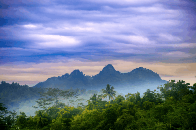 Yogyakarta: Setumbu Sunrise, Borobudur & Prambanan Day Tour - Inclusions