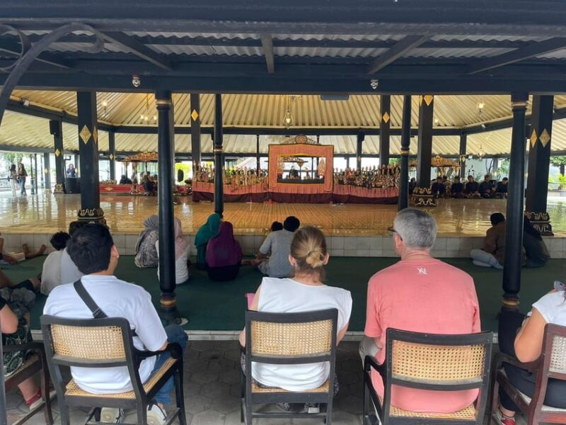 Yogyakarta: Sultan Palace, Water Castle and Prambanan Tour - Inclusions