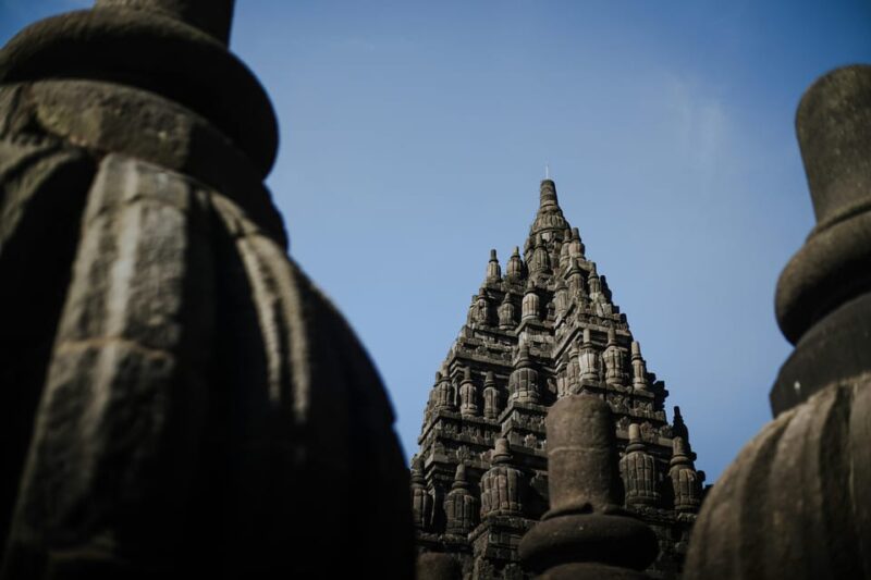 Yogyakarta : Sultan Palace WaterCastle and Prambanan Guided - Guided Experience